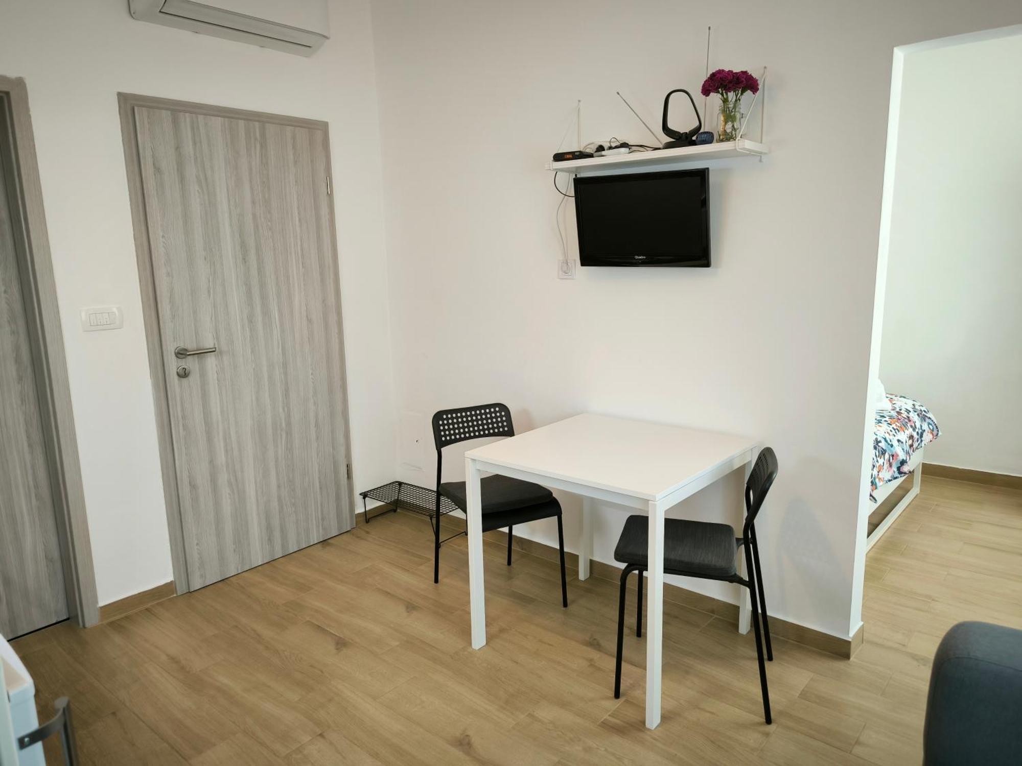 Porec Jadran Apartments מראה חיצוני תמונה